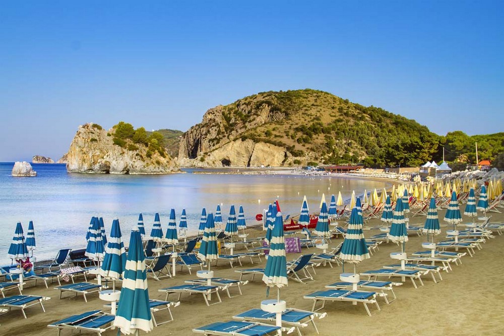 Villaggio Black Marlin